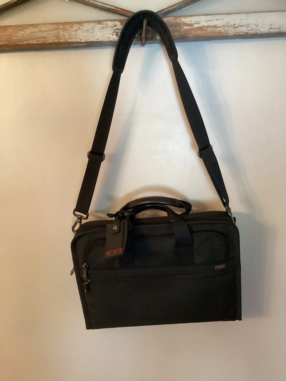 TUMI 26011D4 SLIM PROFILE LAPTOP BRIEFCASE ALPHA GENERATION 4 BALLISTIC NYLON